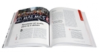 Imatge de les pàgines interiors del llibre '25 anys de Barcelona a La Veu del Carrer'