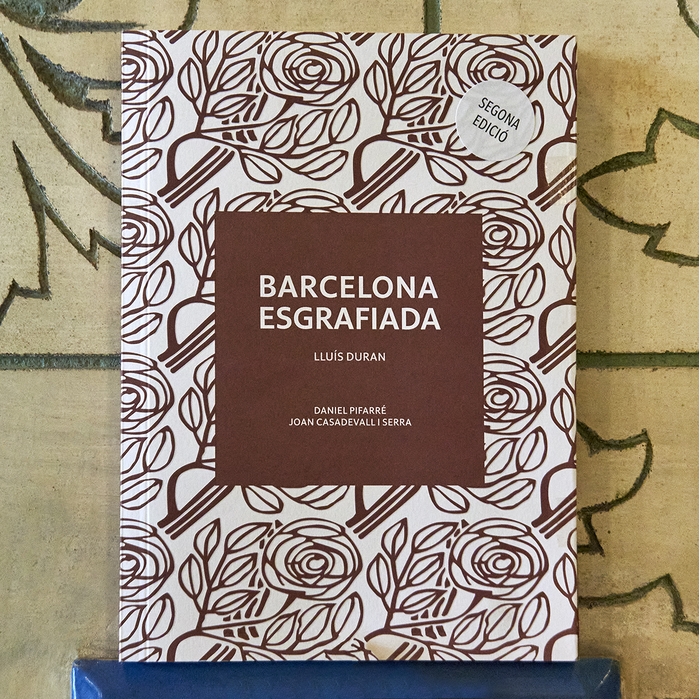 Imatge de la coberta del llibre 'Barcelona Esgrafiada. 2 edició'