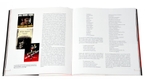 Imatge de les pàgines interiors del llibre 'La nit de Sant Joan a Barcelona'