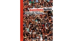 Imatge de la coberta del llibre 'Barcelona festes' on es veu tot un grup de gent aplegada fent fotos