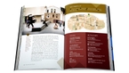 Imatge de les pàgines interiors del llibre 'Barcelona, espais de trobada'