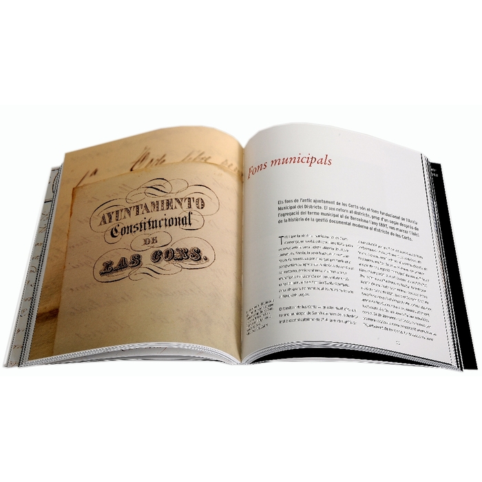 Imatge de pàgines interiors del llibre 'Les Corts i la preservació de la memòria història'